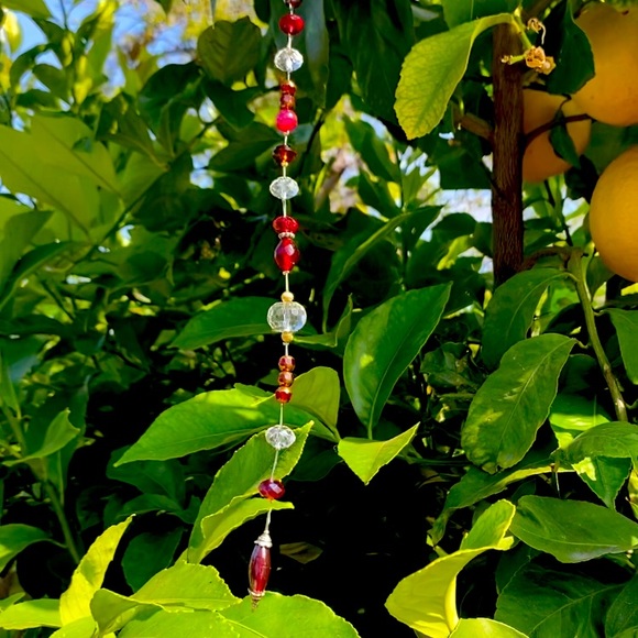 Red crystal sun catcher - Picture 11 of 11